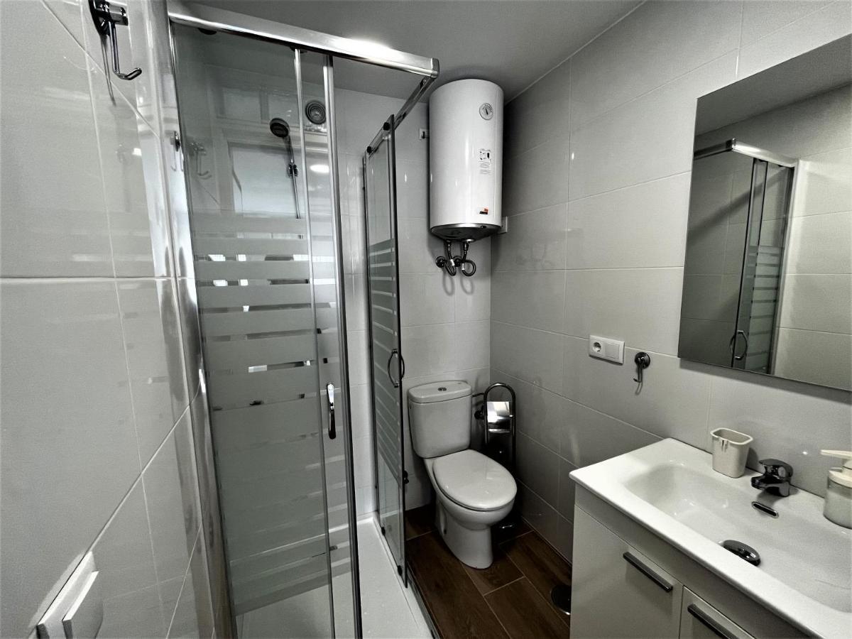 Ver7 - Estudio, Wifi, Fire Stick Amazon, Terraza, Vistas Al Mar, Piscina Torremolinos Eksteriør billede