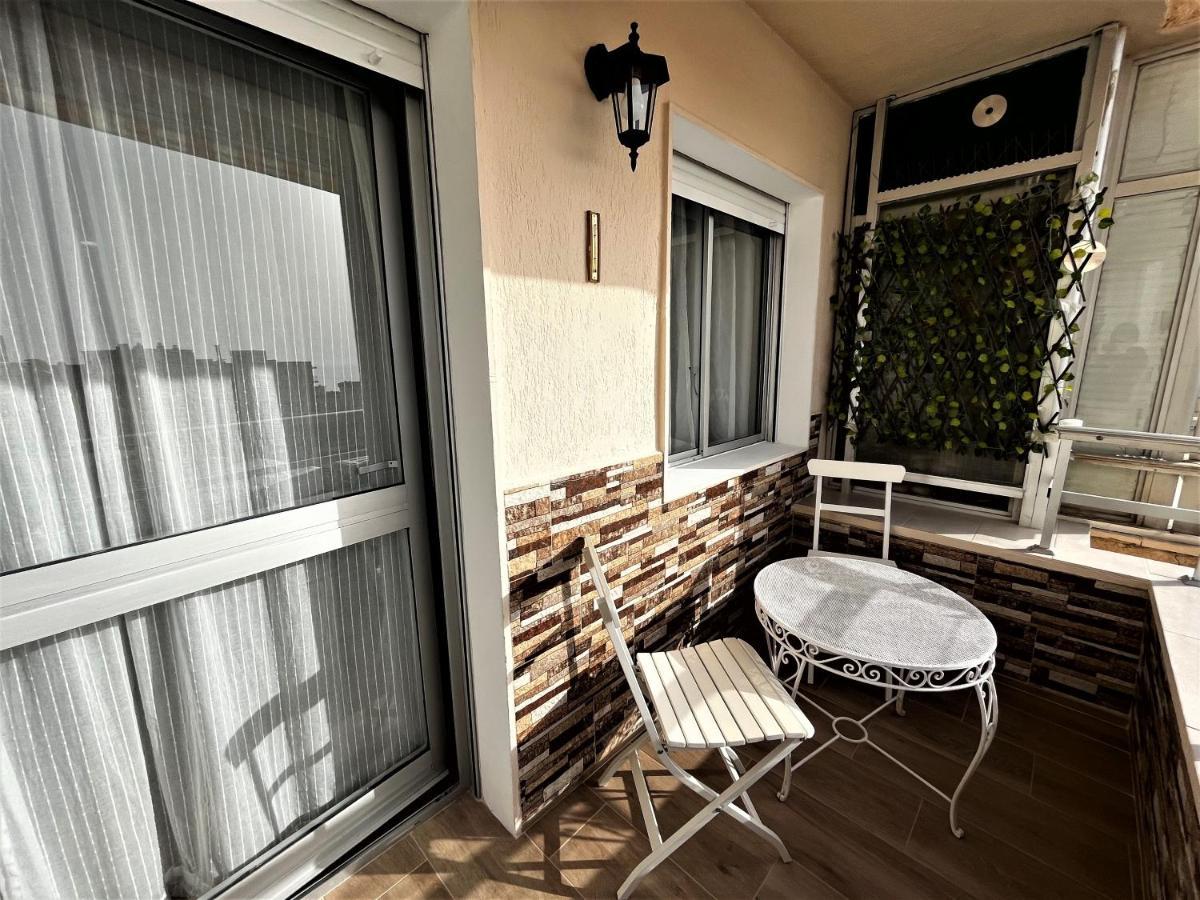 Ver7 - Estudio, Wifi, Fire Stick Amazon, Terraza, Vistas Al Mar, Piscina Torremolinos Eksteriør billede