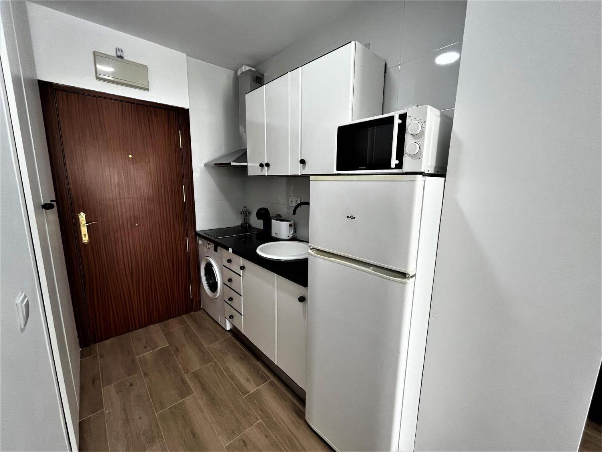 Ver7 - Estudio, Wifi, Fire Stick Amazon, Terraza, Vistas Al Mar, Piscina Torremolinos Eksteriør billede