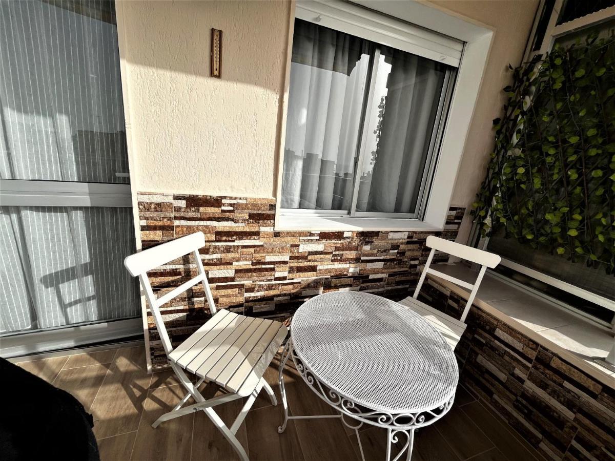 Ver7 - Estudio, Wifi, Fire Stick Amazon, Terraza, Vistas Al Mar, Piscina Torremolinos Eksteriør billede